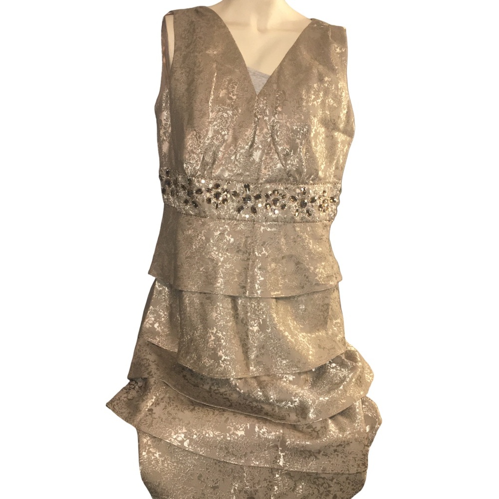 Elegant Metallic Cream Tiered V-Neck Dress with Embellished Waist